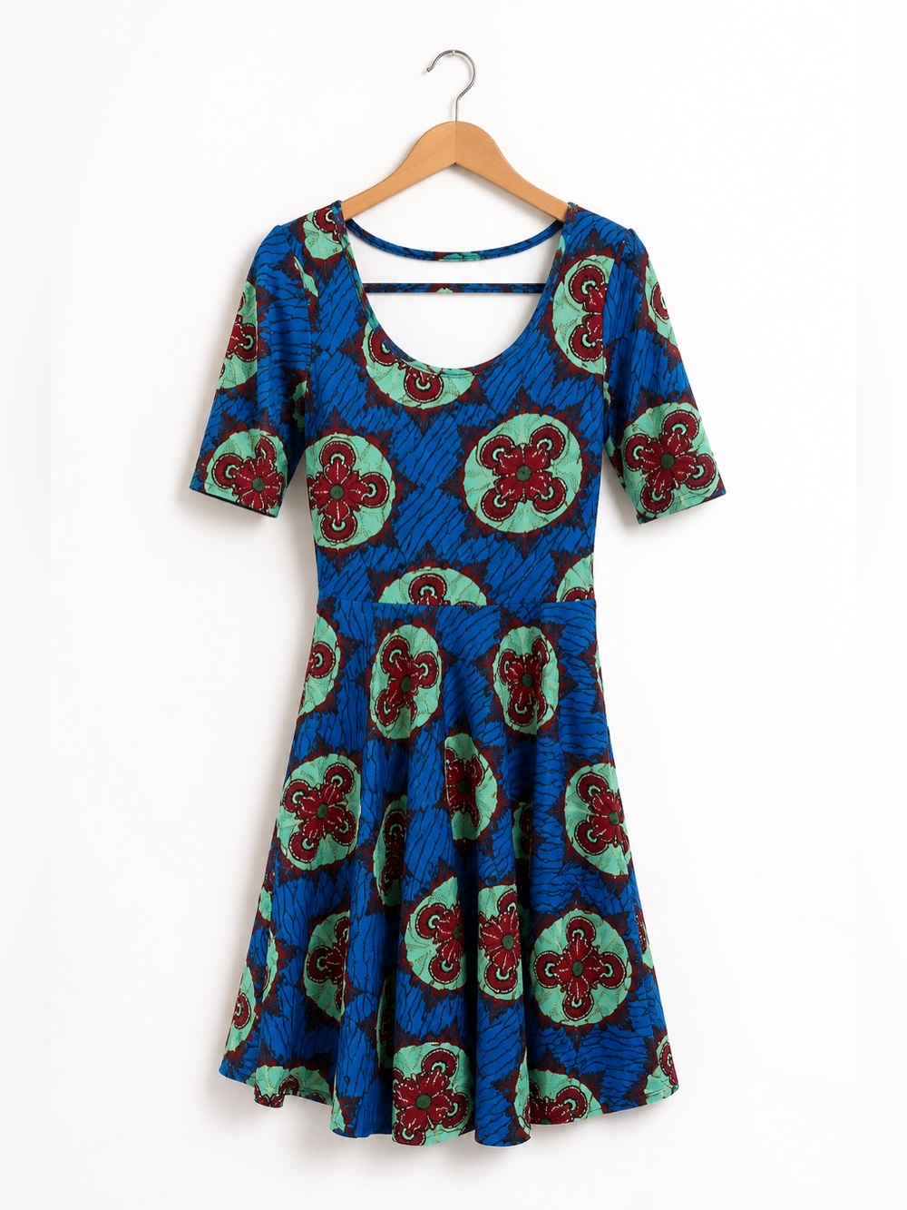 LulaRoe Vibrant Blue and Green Patterned Dress. Size Small. Great Condition